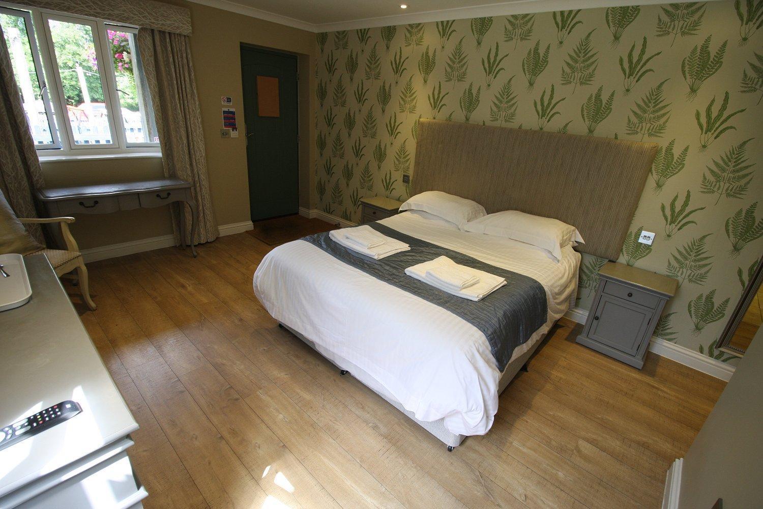 The Sun Inn Swindon Ruang foto