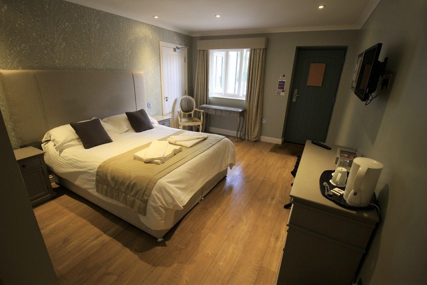 The Sun Inn Swindon Ruang foto